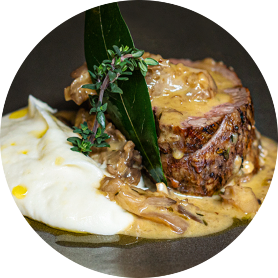 Chateaubriand with Mushroom Madeira Sauce Innit