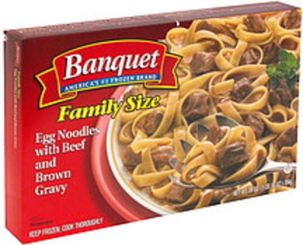 Banquet Family Size Egg Noodles with Beef and Brown Gravy 28 oz