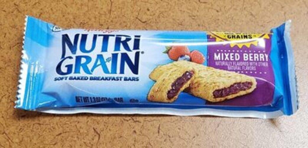 Kellogg's NutriGrain Soft Baked Mixed Berry Breakfast Bars 1.3 oz
