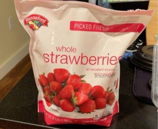 Hannaford Whole Strawberries 140 g, Nutrition Information Innit