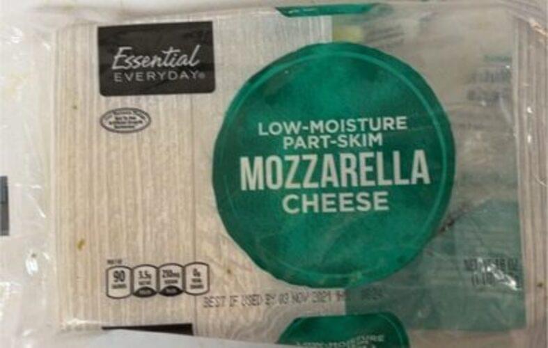 Essential Everyday Part Skim, Mozzarella, Low Moisture Cheese 16 oz