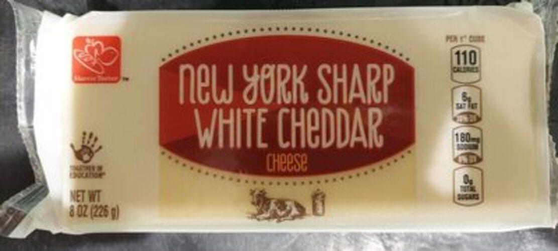 Harris Teeter New York Sharp Cheddar Cheese 8 oz, Nutrition