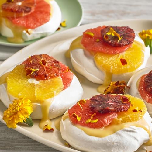 Pavlova with Fresh Grapefruit Curd Central Market Really Into Food