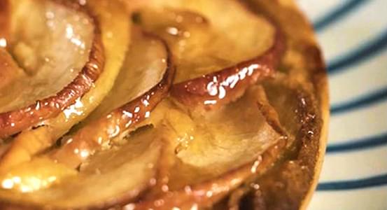French Almond Apple Tart