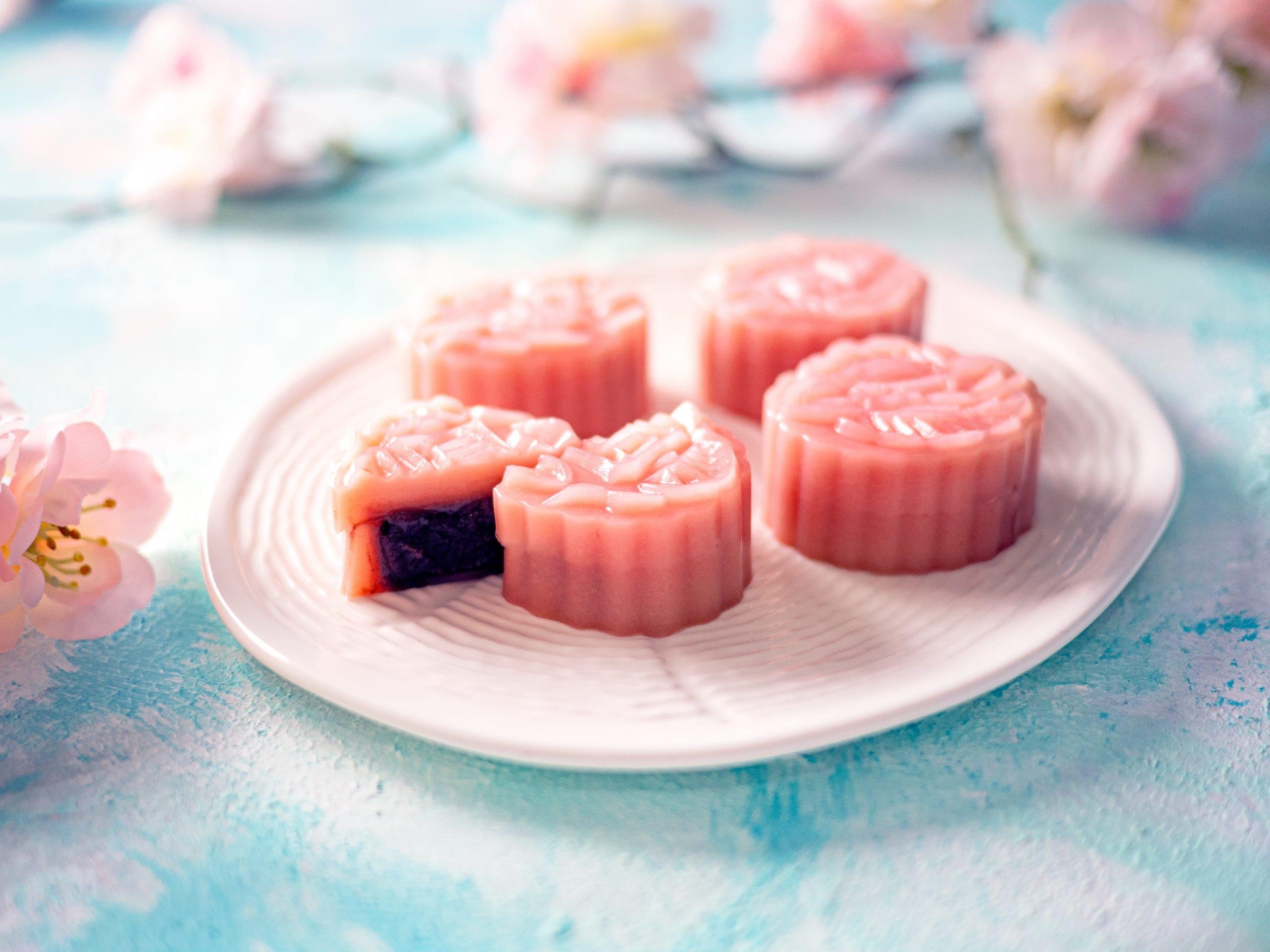 Red Bean Jelly Mooncake