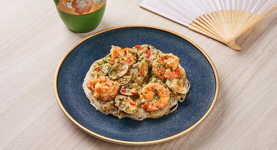 Crispy Noodles with Silky Seafood Sauce