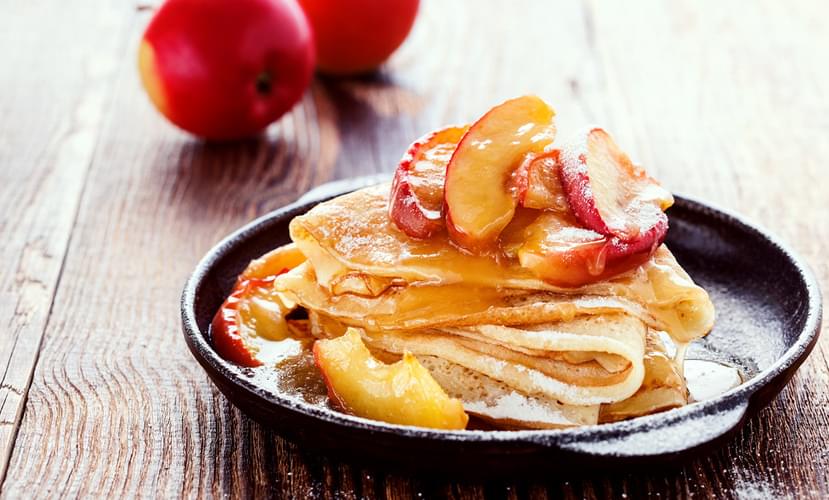 Crepes With Caramelised Apples
