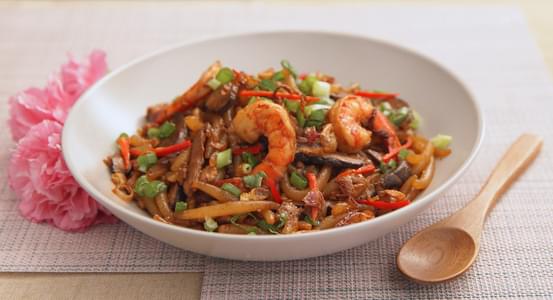Fried Mee Tai Mak