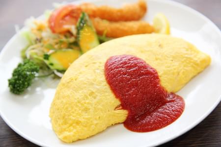 Japanese Omurice (Omelette Rice)