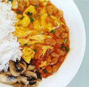 Baked Beans Scramble Eggs with Fresh Mushrooms