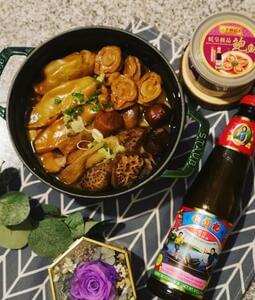 Braised Chinese Mushrooms abalone chestnut fish maw in Oyster sauce