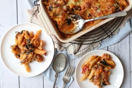 Rose Chicken Pasta Bake