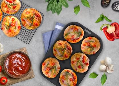 Muffin Tin Deep-Dish Pizza