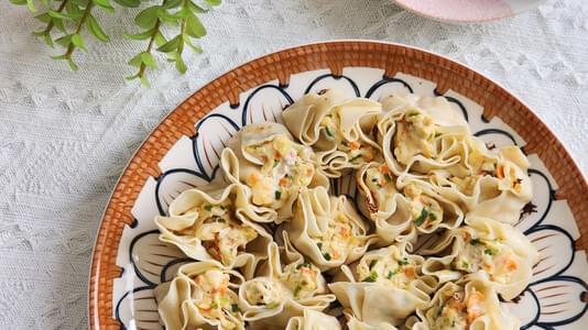 Steam-Fry Chicken & Prawn Dumplings